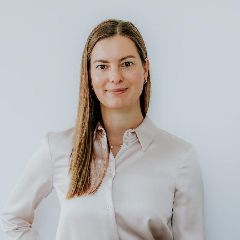 Kundenstimme einer Unternehmerin zur Zusammenarbeit mit virtueller Assistentin Kundenstimme einer Unternehmerin zur Zusammenarbeit mit virtueller Assistentin